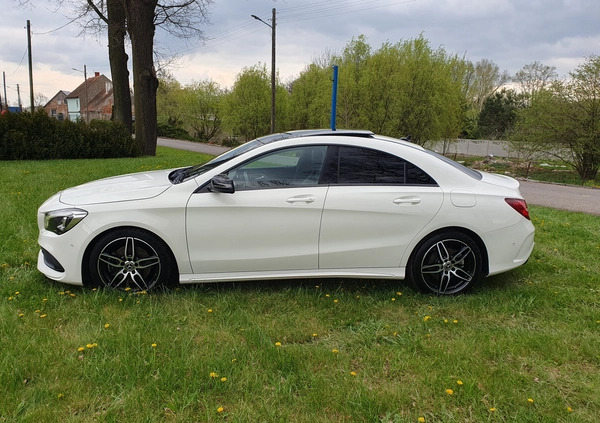 Mercedes-Benz CLA cena 99900 przebieg: 220000, rok produkcji 2017 z Kościan małe 667